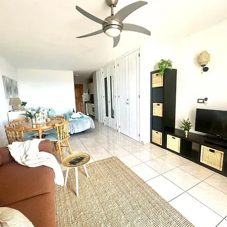 Sea View Hillside Retreat By Deihu Experiences Los Cristianos (Tenerife)