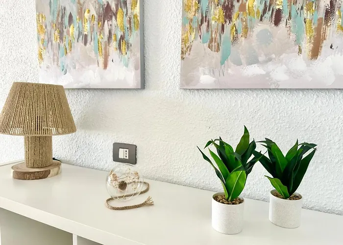 Sea View Hillside Retreat By Deihu Experiences